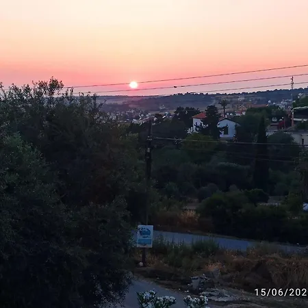 Sunset * Kormakiti
